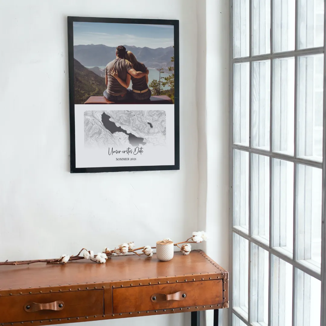 Personalized poster variant — sixth style option demonstrating the configurator's range